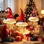 Suspension lumineuse bonnet de Père Noël – cascade LED